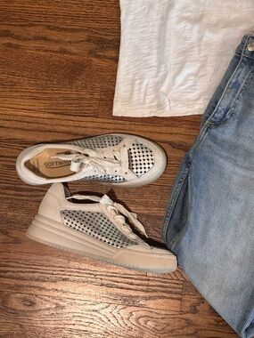 SoftWaves Women's Light Beige Mesh Lace-Up Sneakers with Perforated Detail